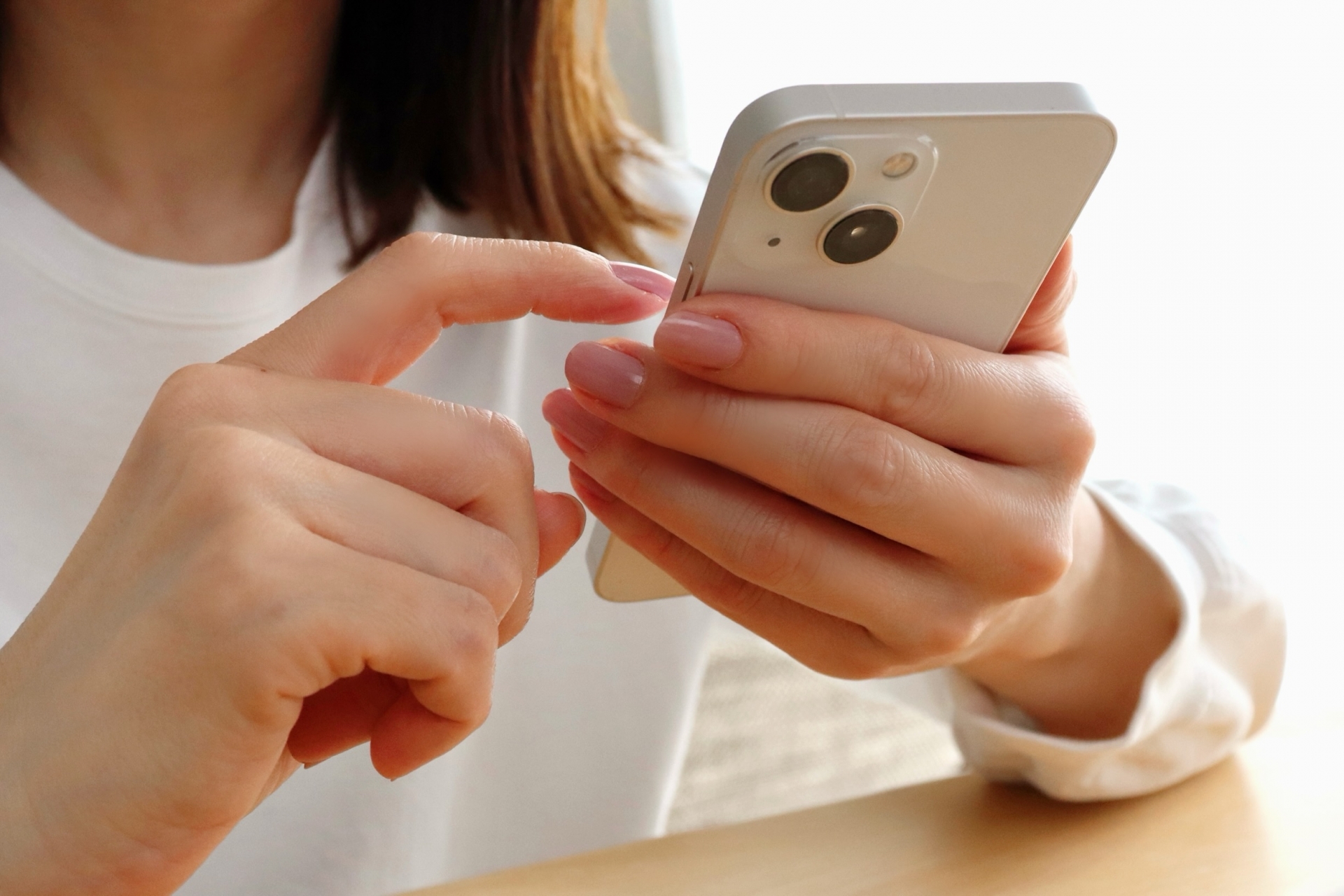 一人暮らしで使える安いWi-Fiの種類と料金の違い""