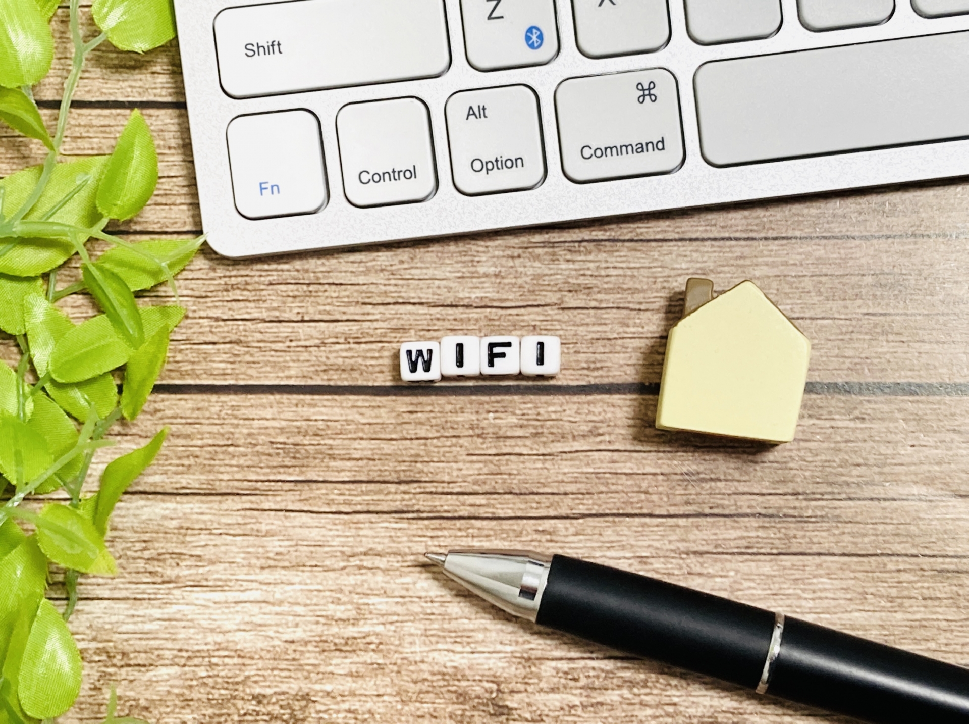 ホームルーターと固定回線（光回線）の違いは？