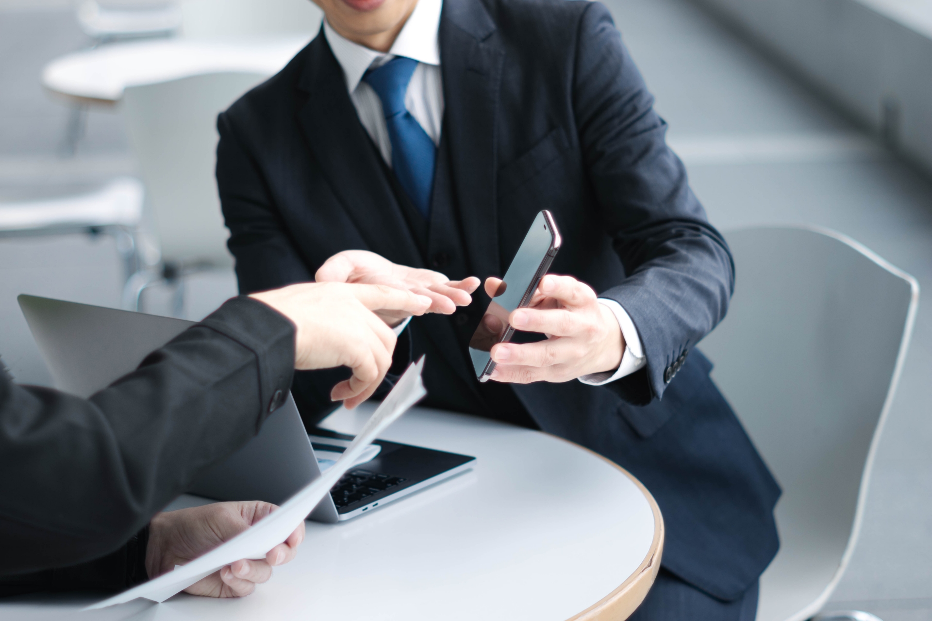 端末の初期不良や不具合時にすぐにサポートを受けられる